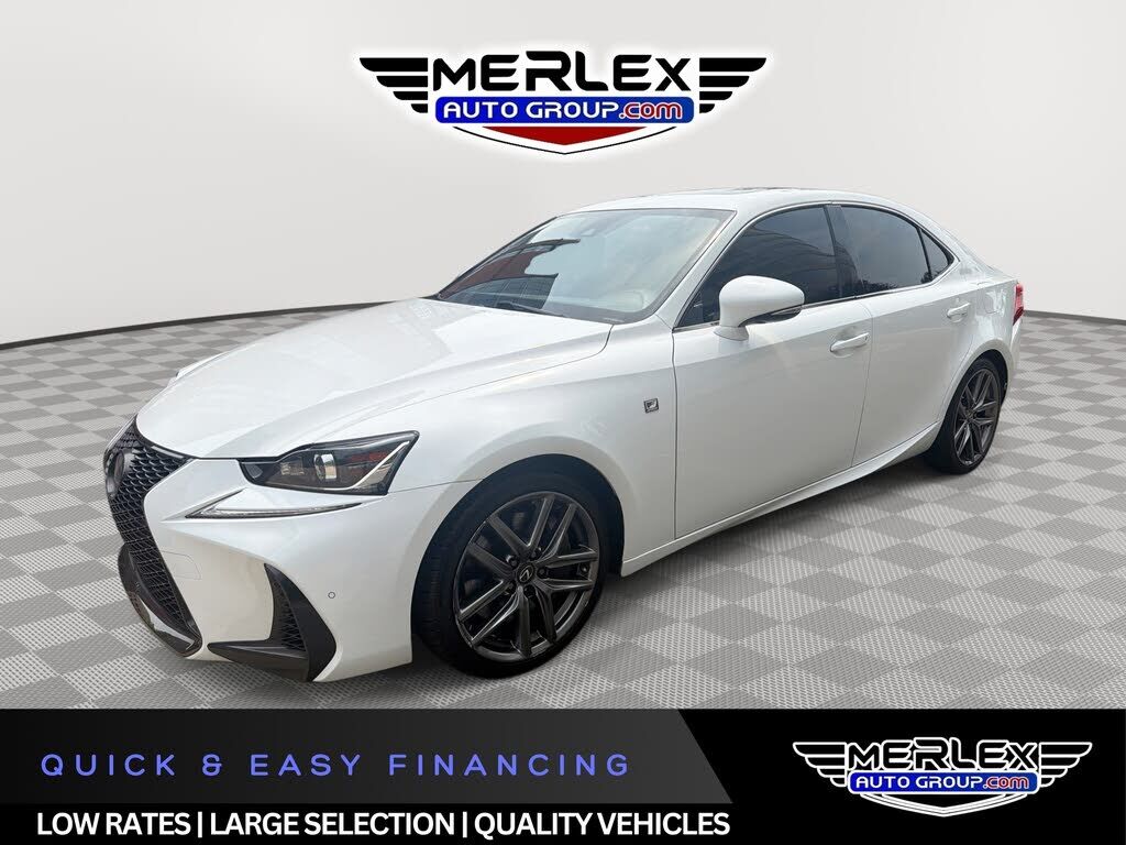 2020 LEXUS IS