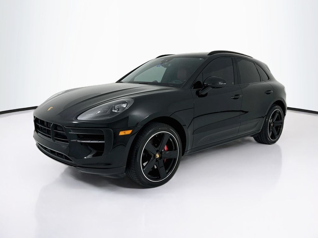 2020 PORSCHE Macan