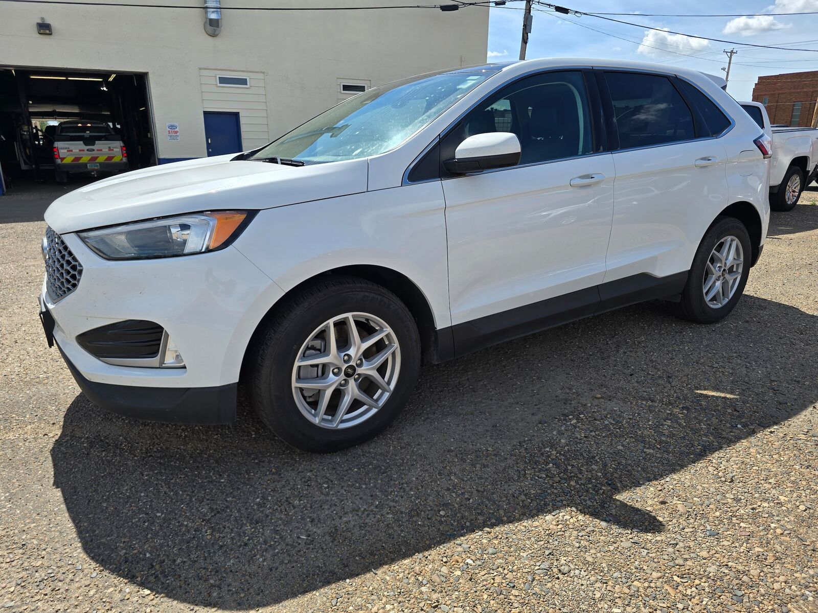 2024 FORD Edge