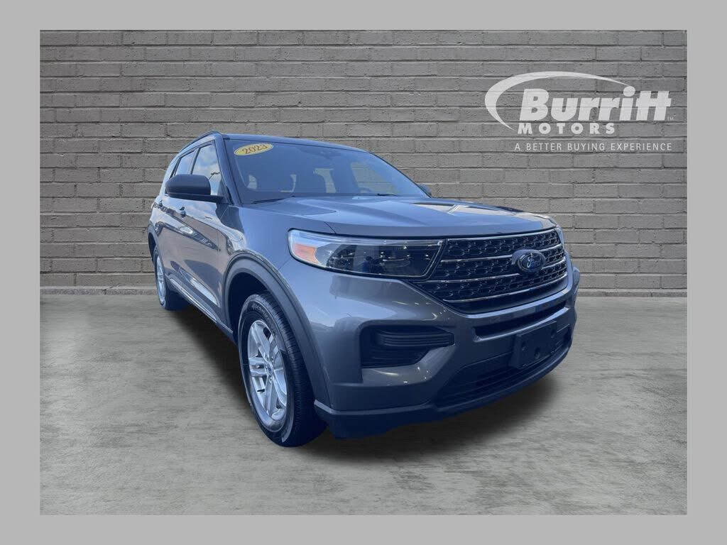 2023 FORD Explorer