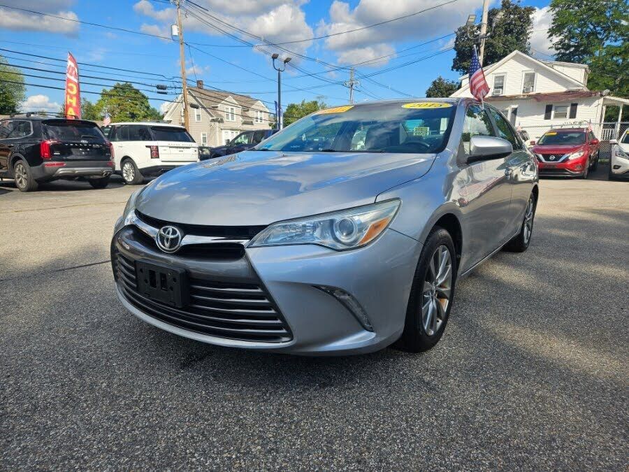 2015 TOYOTA Camry
