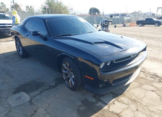 2015 DODGE Challenger