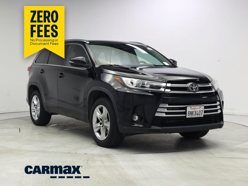 2019 TOYOTA Highlander