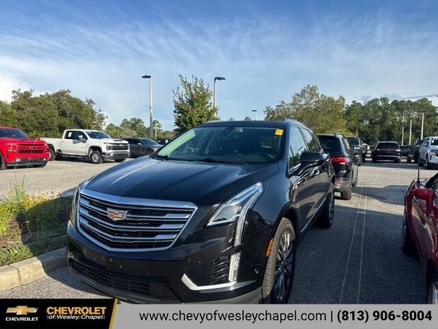 2017 CADILLAC XT5