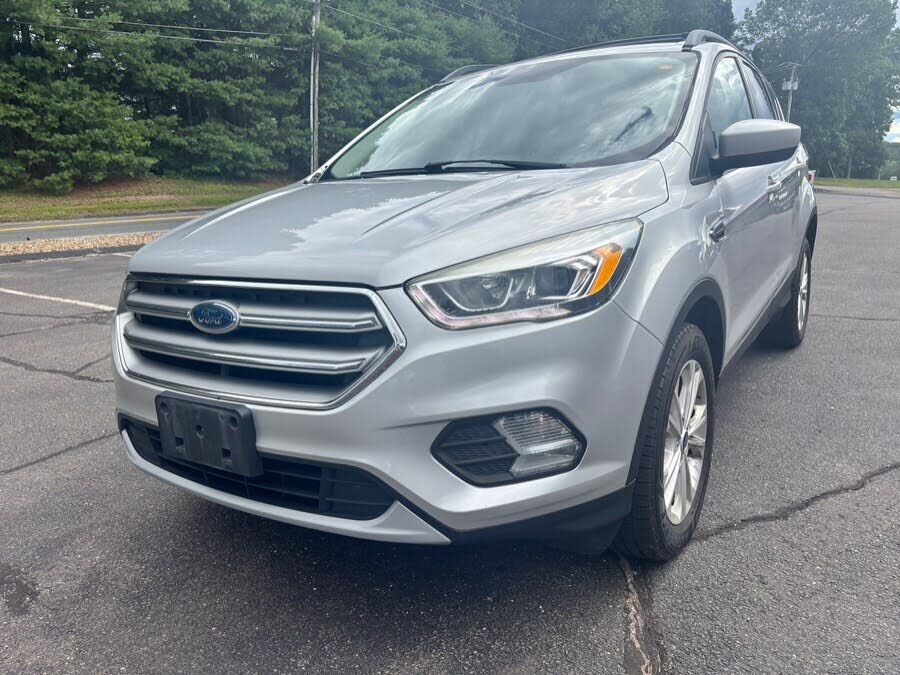 2017 FORD Escape