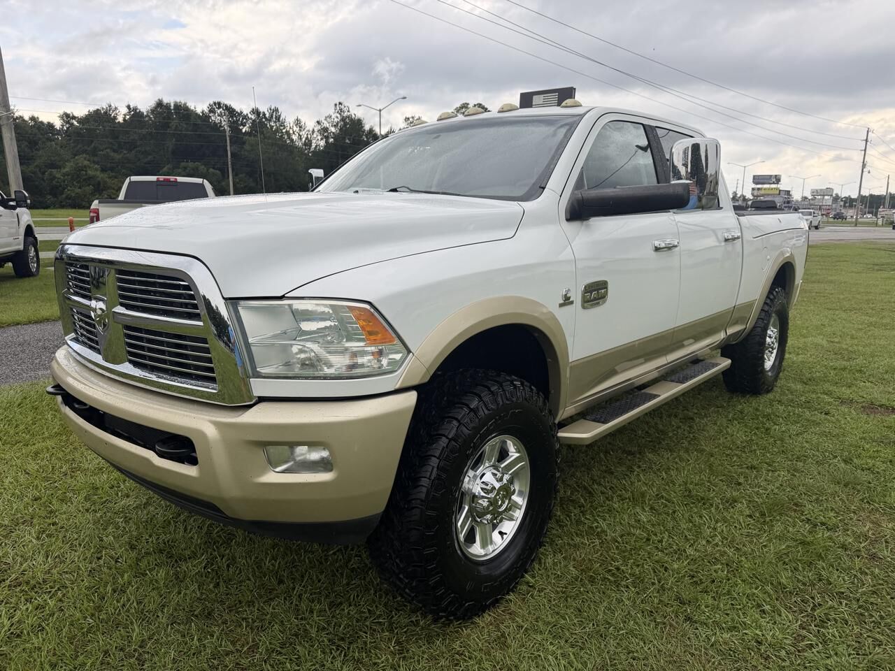 2012 DODGE Ram