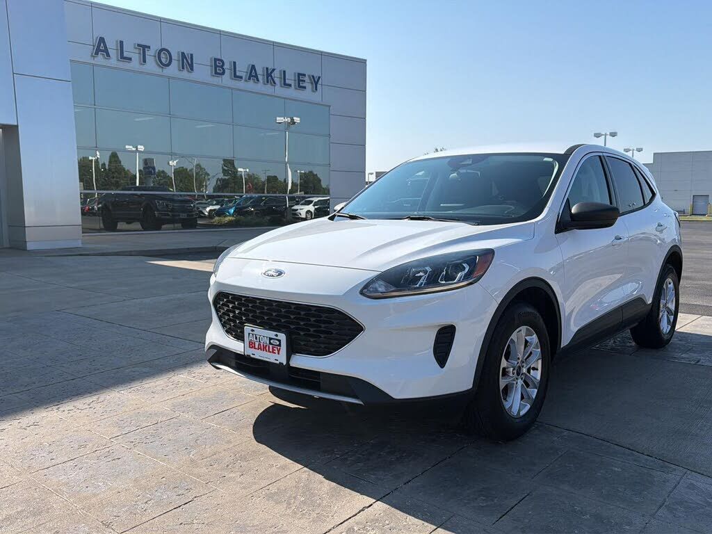 2022 FORD Escape