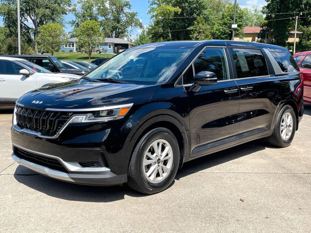 2024 KIA Carnival