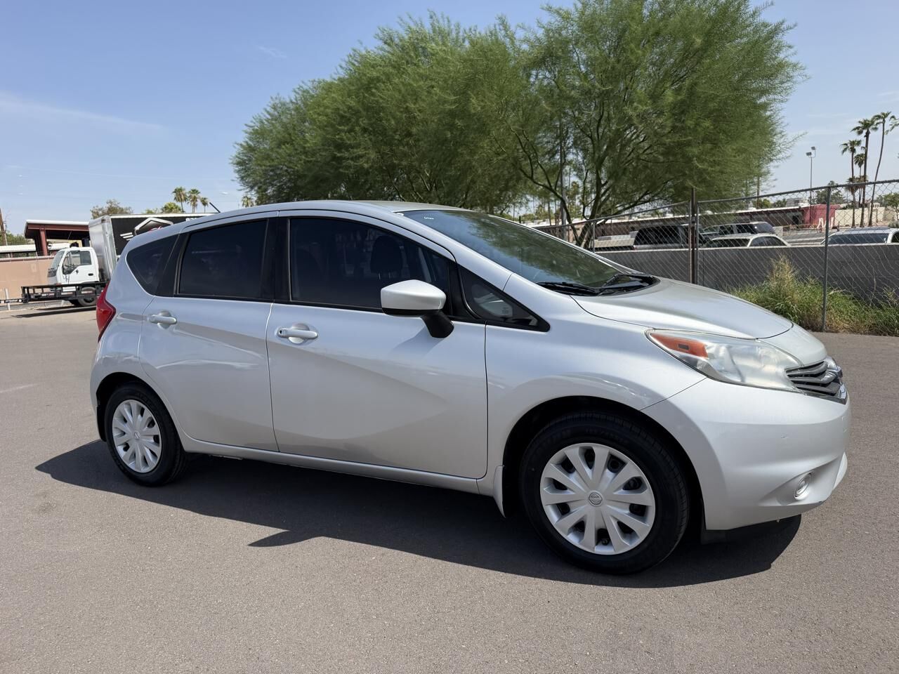 2015 NISSAN Versa