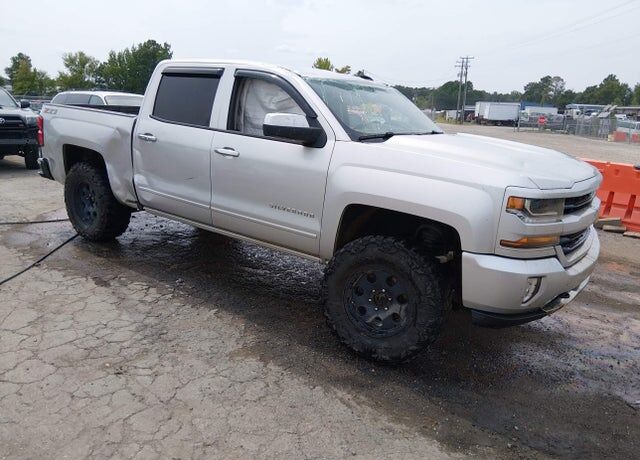 2018 CHEVROLET Silverado