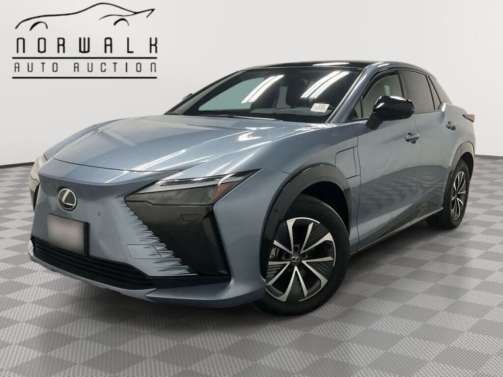 2023 LEXUS RZ 450e