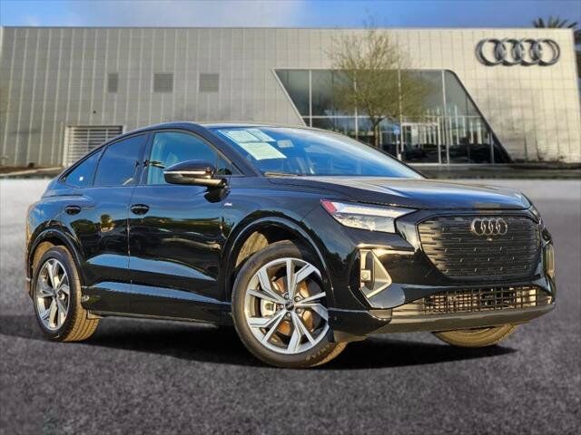 2024 AUDI Q4