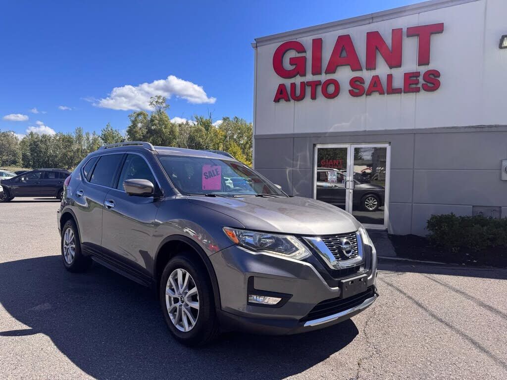 2017 NISSAN Rogue
