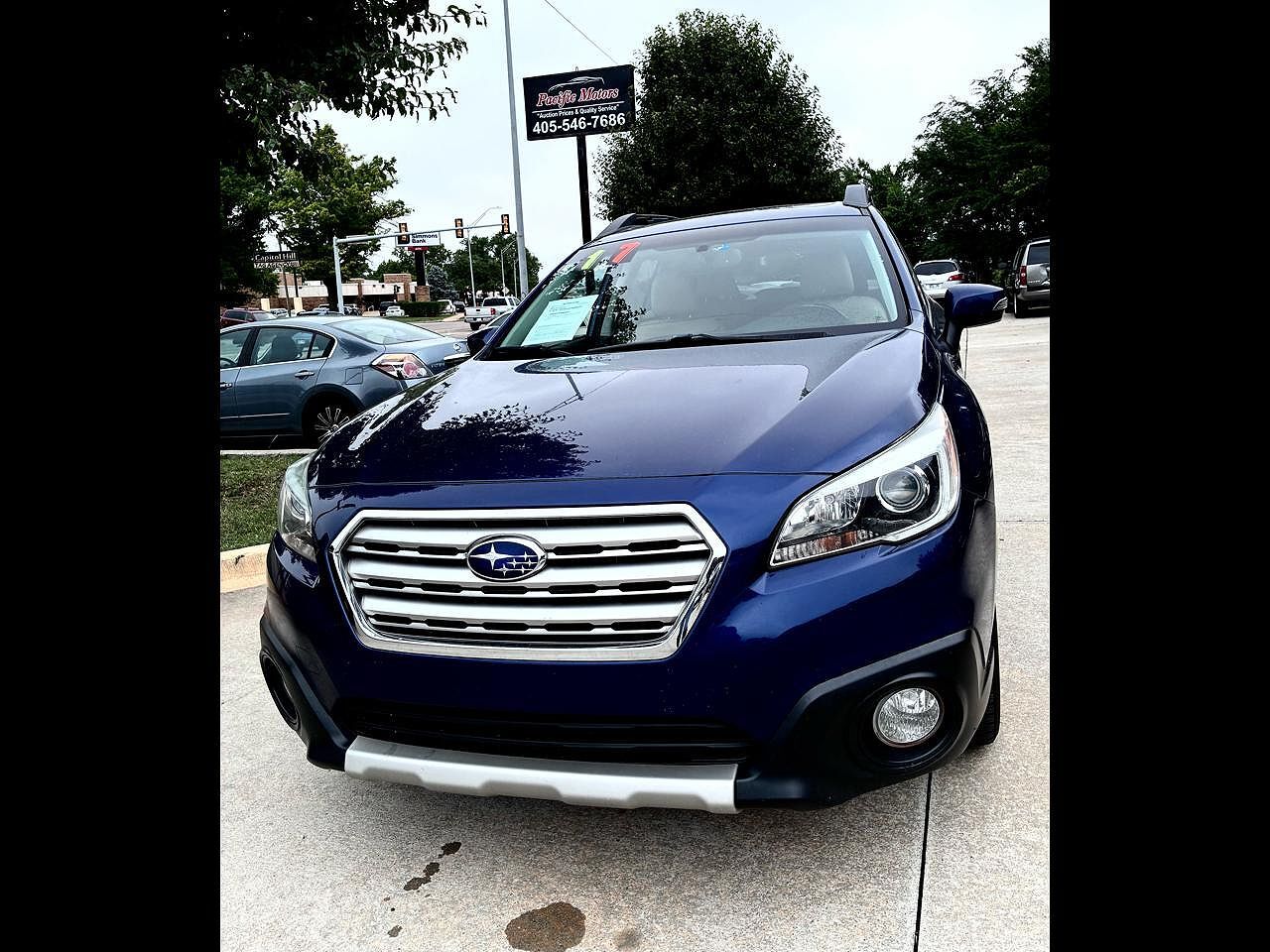 2017 SUBARU Outback