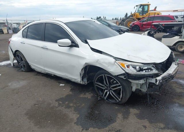 2017 HONDA Accord