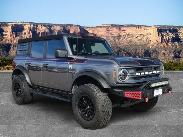 2021 FORD Bronco