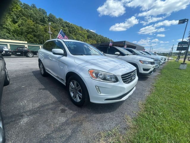 2016 VOLVO XC60
