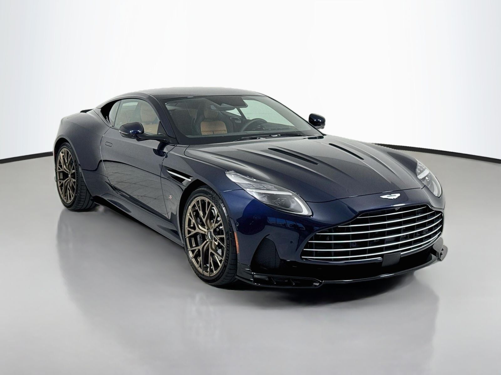 2026 ASTON MARTIN DB12