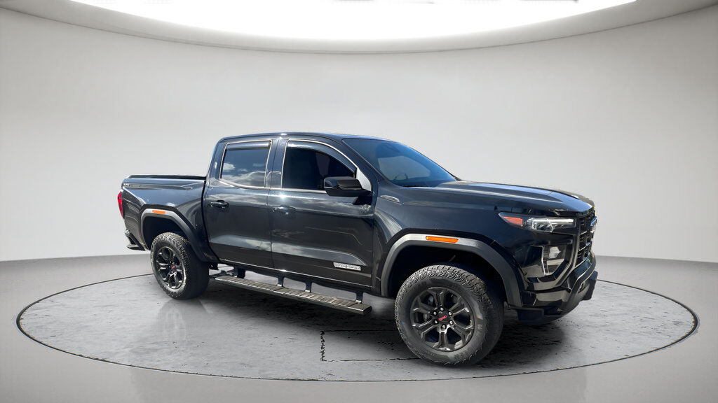 2024 GMC Canyon