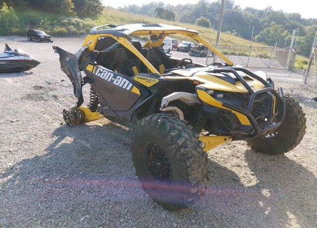 2024 CAN-AM Maverick R