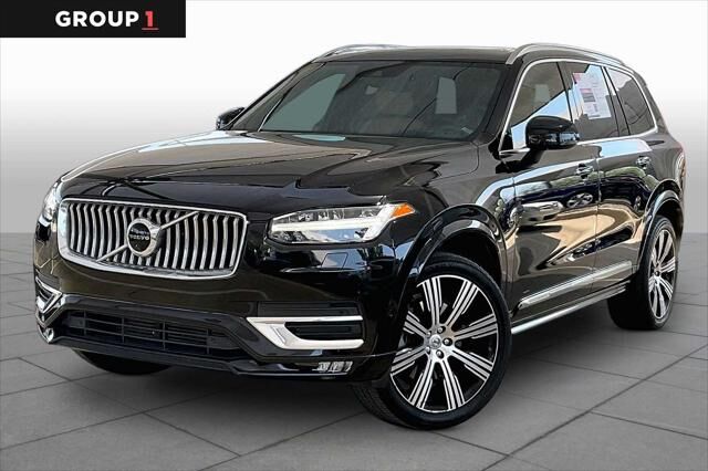 2020 VOLVO XC90
