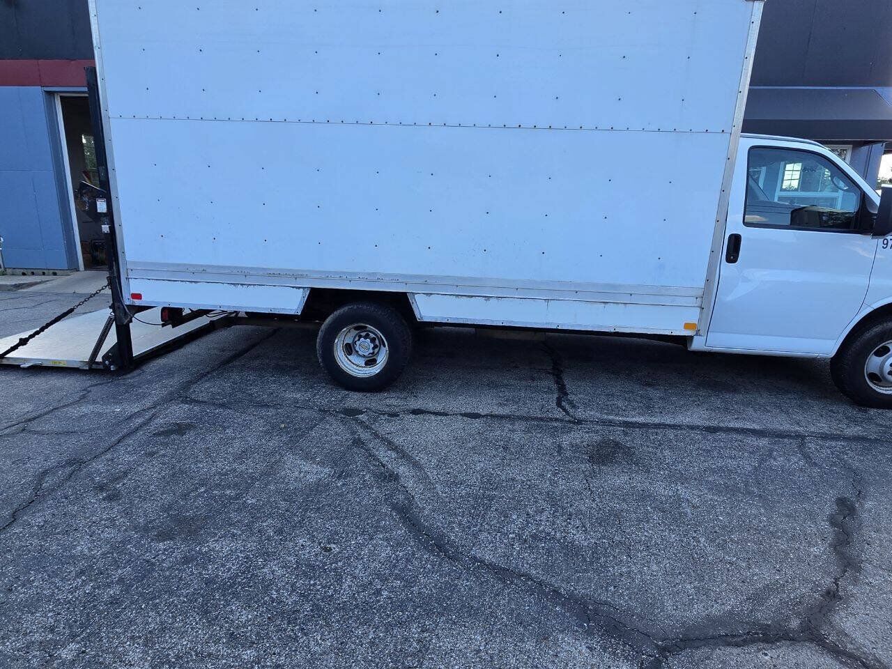 2013 CHEVROLET Express