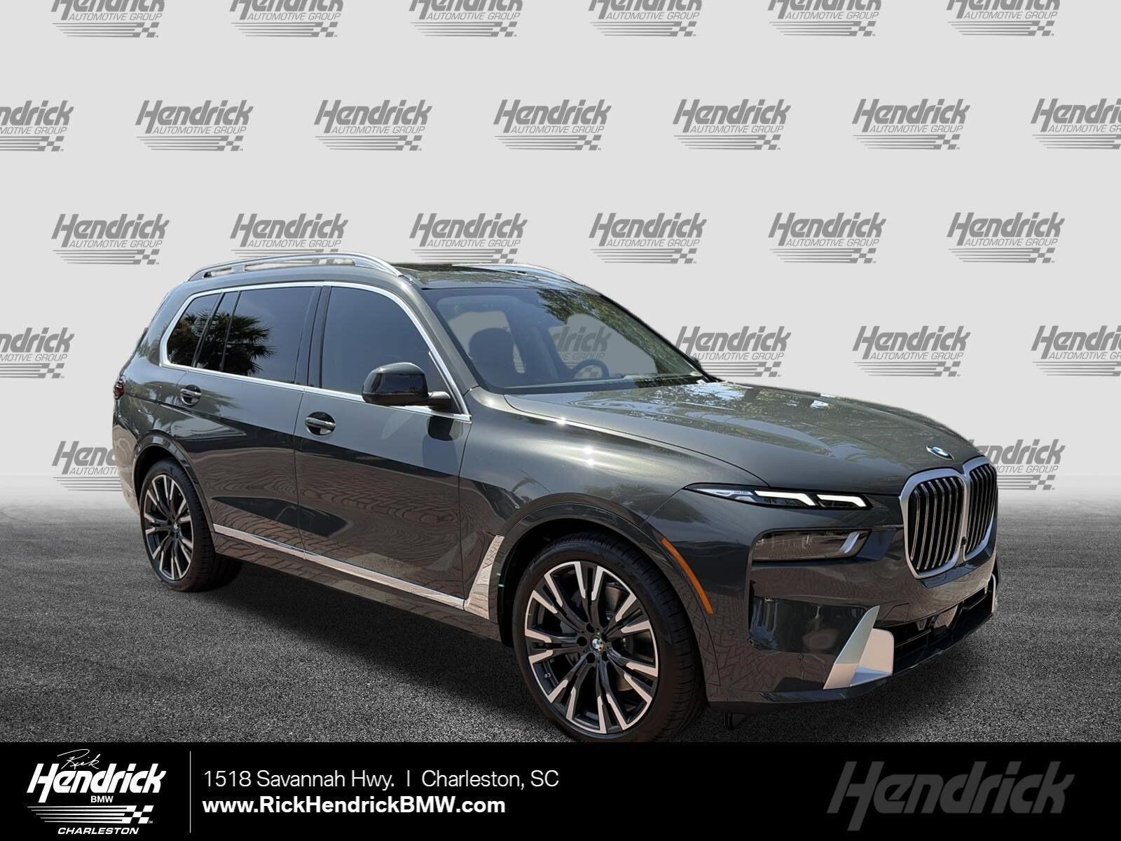 2027 BMW X7