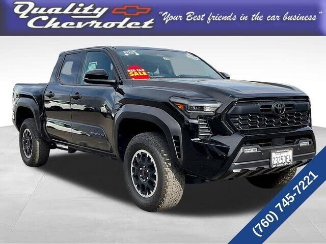 2025 TOYOTA Tacoma