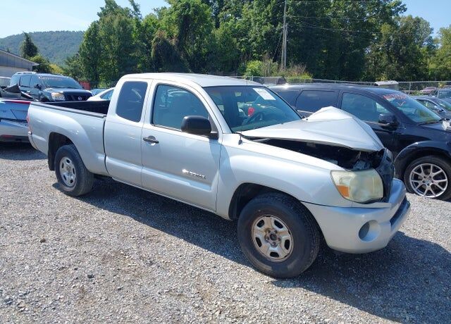 2005 TOYOTA Tacoma