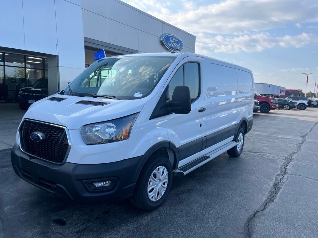 2025 FORD Transit