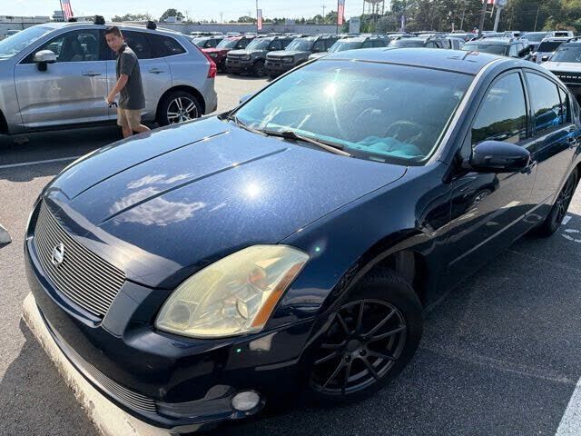 2005 NISSAN Maxima