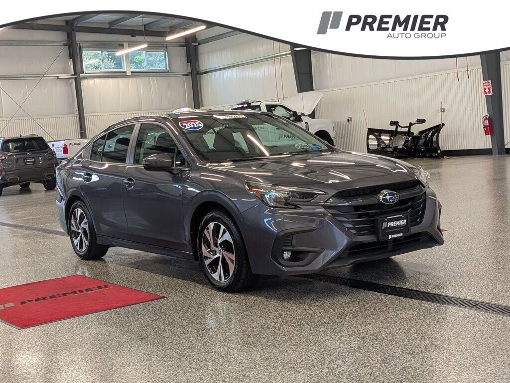 2025 SUBARU Legacy