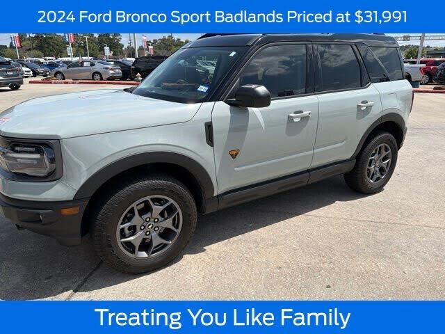 2024 FORD Bronco