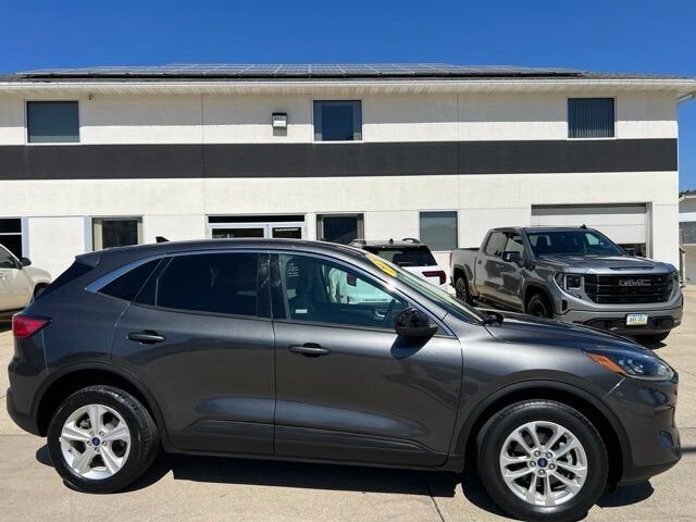 2020 FORD Escape