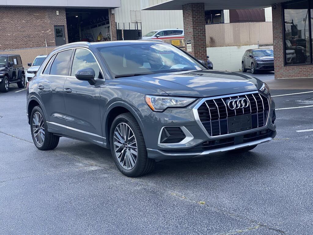 2021 AUDI Q3