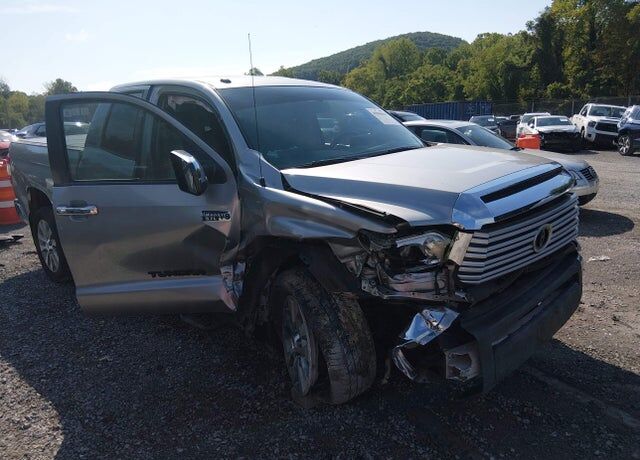 2015 TOYOTA Tundra