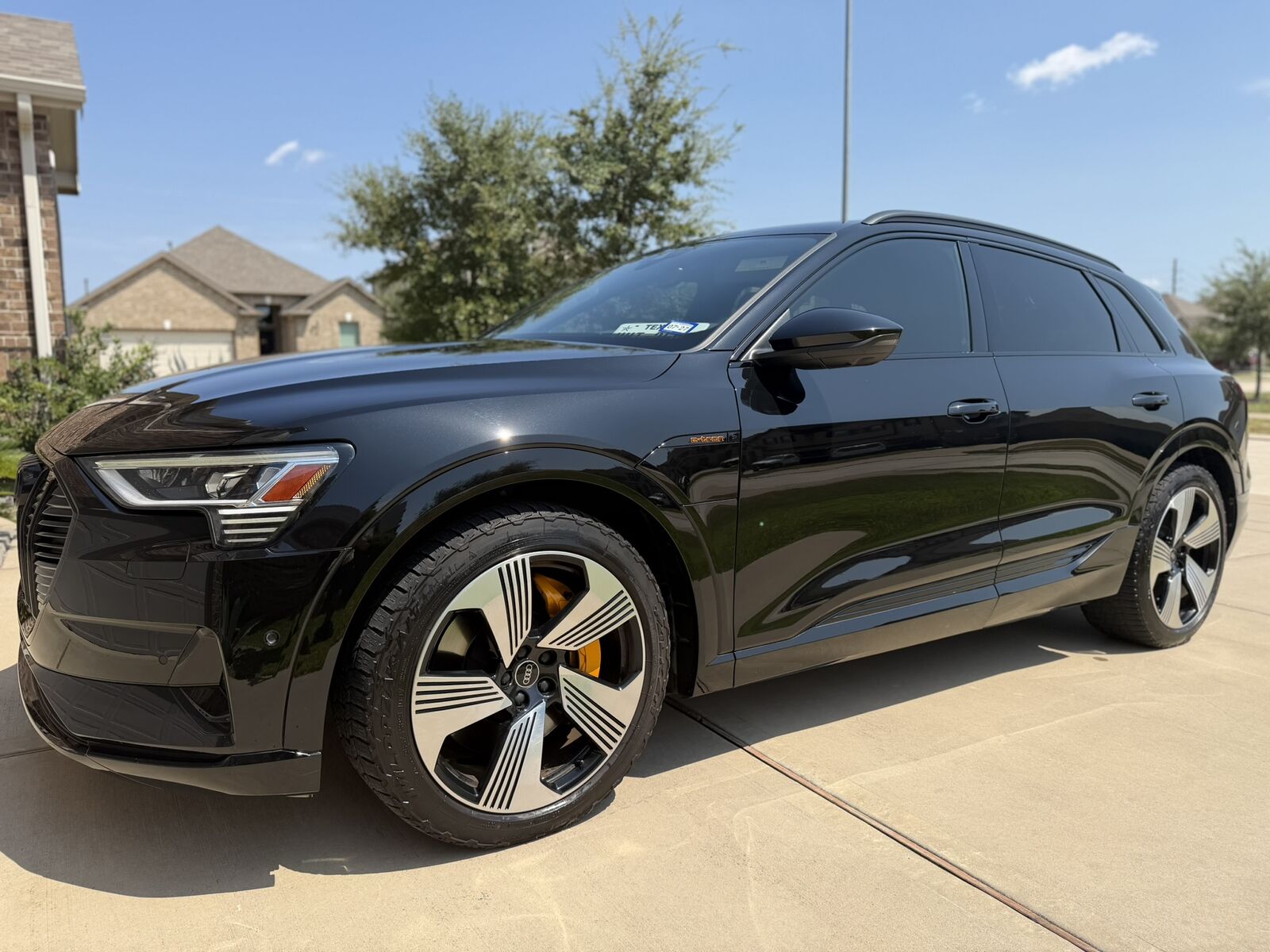 2022 Audi e-tron