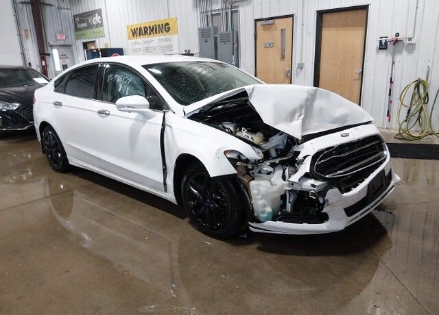 2015 FORD Fusion