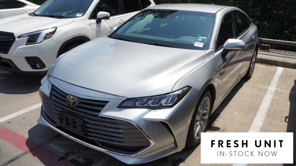 2022 TOYOTA Avalon