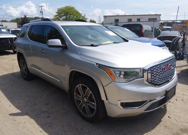 2017 GMC Acadia