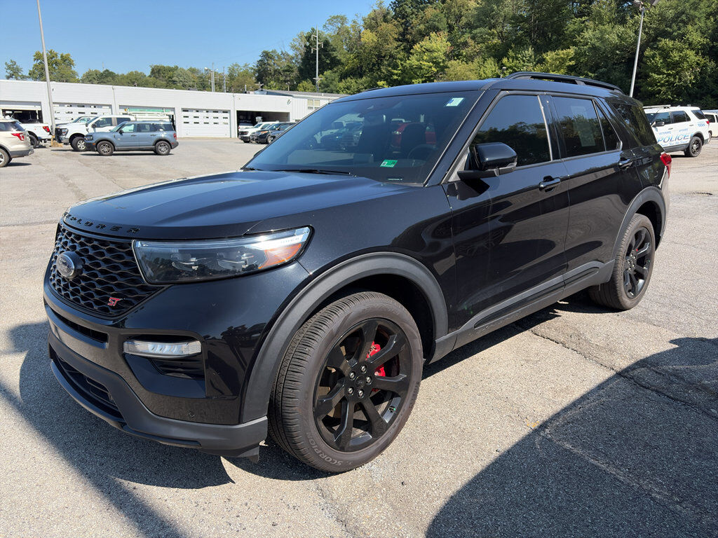 2023 FORD Explorer