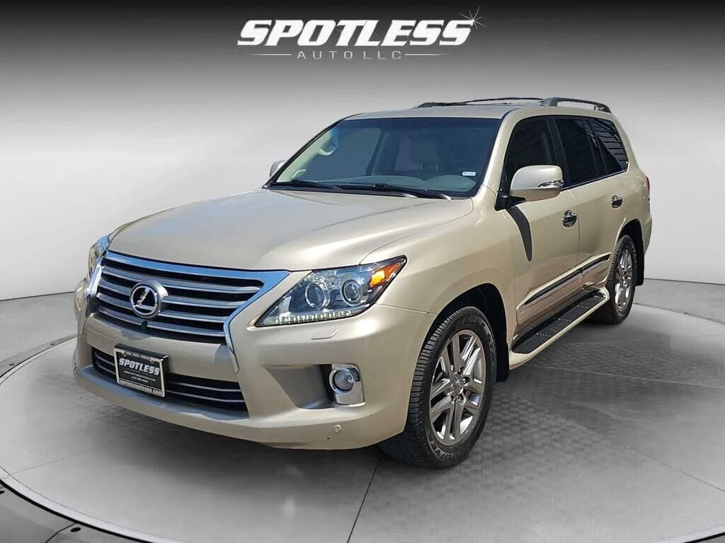 2013 LEXUS LX