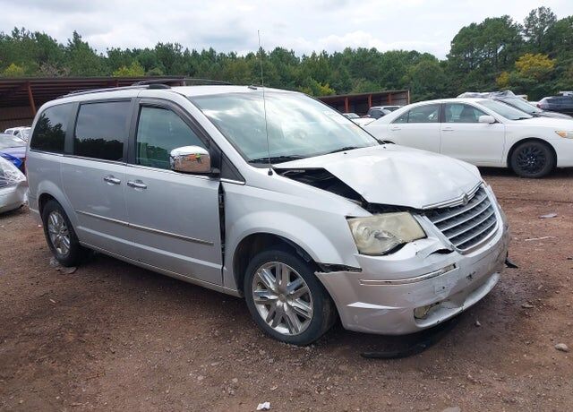 2008 CHRYSLER Town and Country