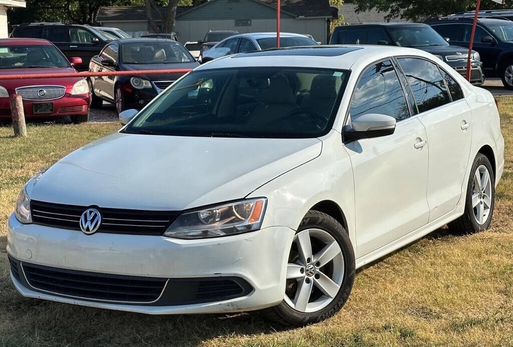 2014 VOLKSWAGEN Jetta