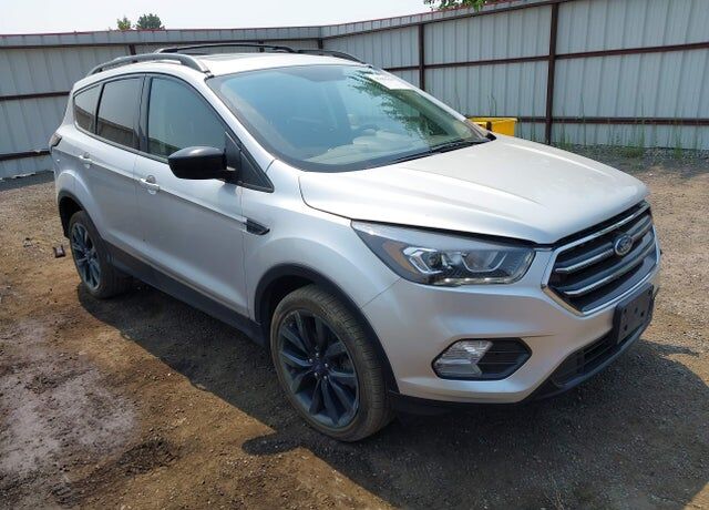 2017 FORD Escape