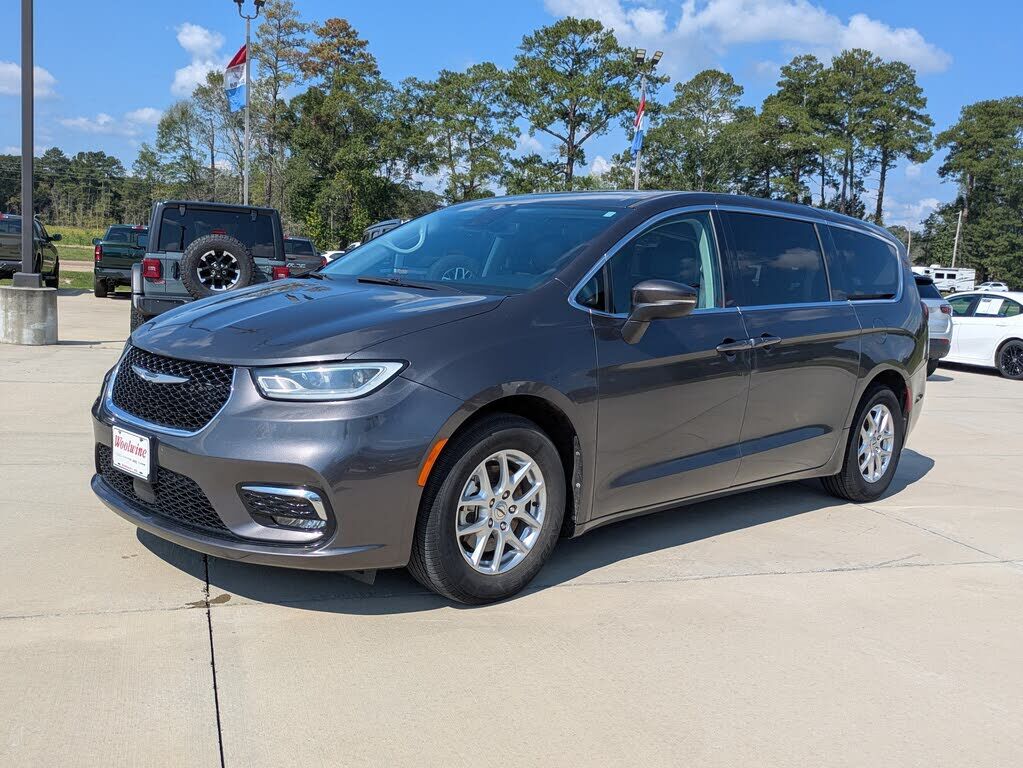 2023 CHRYSLER Pacifica