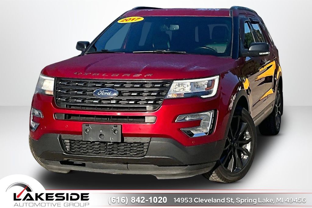 2017 FORD Explorer