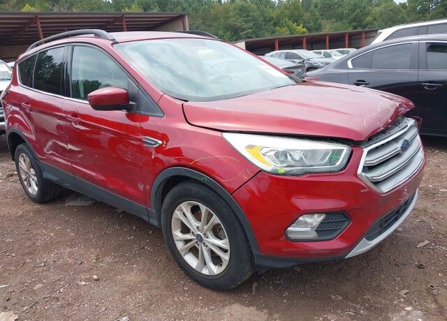 2017 FORD Escape