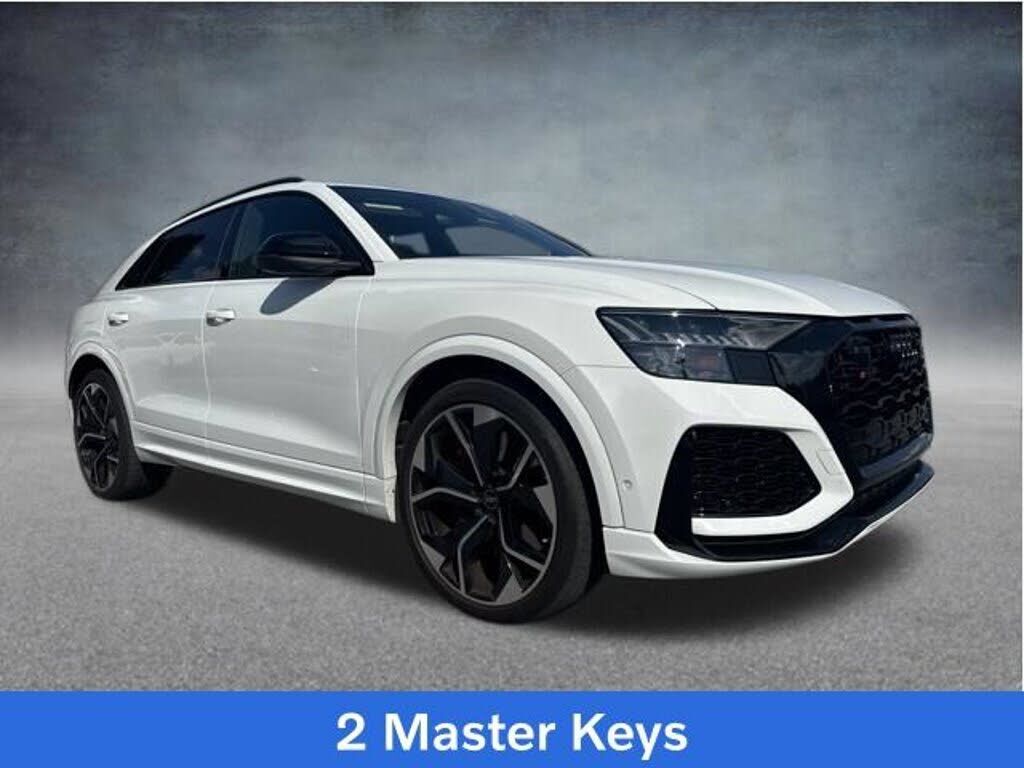 2024 AUDI RS Q8