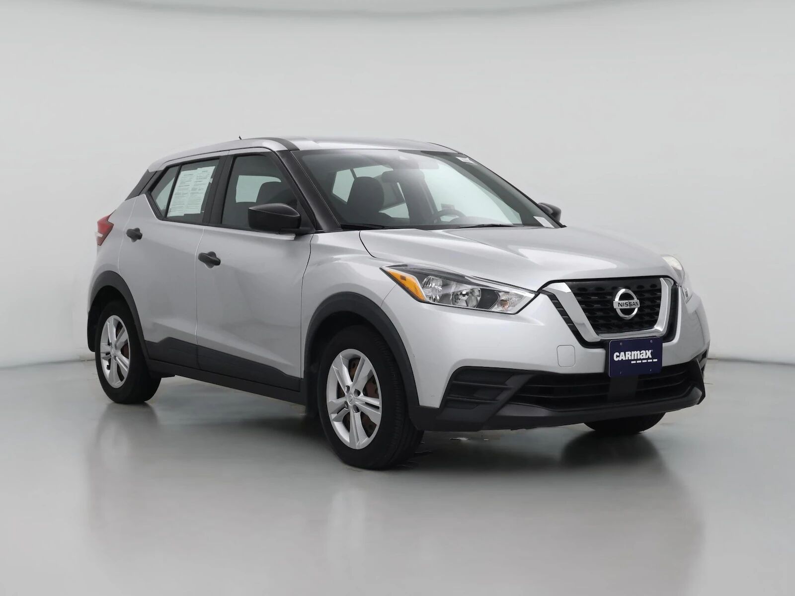 2020 NISSAN Kicks